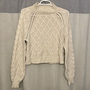 American eagle small sweater